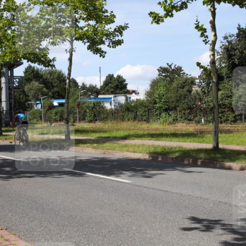 10.08.2025 - GEWOBA Citytriathlon Bremen Yannick Fuchs http://msf.ph/oto/8542863 10.08.2025 14:33:19 Radfahren 37, 74, 93, 138, 207, 440, 473, 518, 519 meine-sportfotos.de