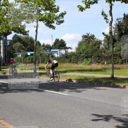 10.08.2025 - GEWOBA Citytriathlon Bremen Yannick Fuchs http://msf.ph/oto/8542924 10.08.2025 14:33:30 Radfahren 2, 25, 48, 74, 138, 440, 514, 518, 519 meine-sportfotos.de