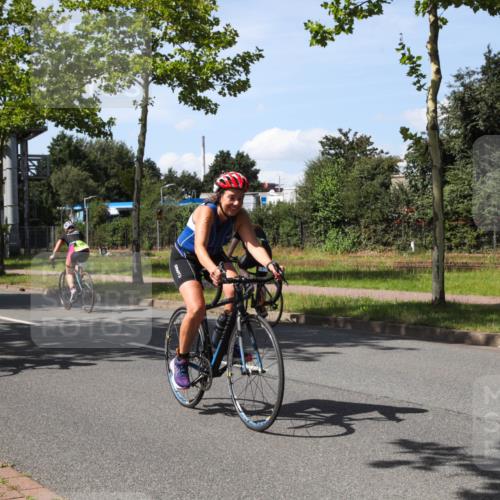 10.08.2025 - GEWOBA Citytriathlon Bremen Yannick Fuchs http://msf.ph/oto/8543108 10.08.2025 14:34:05 Radfahren 55, 92, 151, 214, 364, 388, 424, 451, 507, 515, 530 meine-sportfotos.de