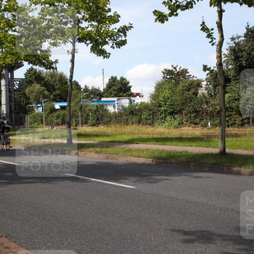 10.08.2025 - GEWOBA Citytriathlon Bremen Yannick Fuchs http://msf.ph/oto/8543193 10.08.2025 14:34:39 Radfahren 79, 88, 144, 146, 300, 304, 375, 392, 465, 502, 511, 524 meine-sportfotos.de