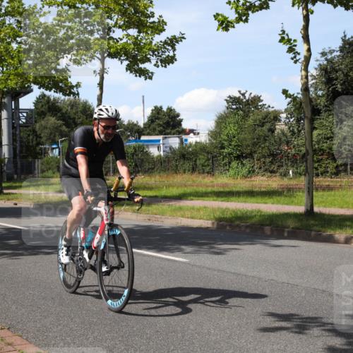 10.08.2025 - GEWOBA Citytriathlon Bremen Yannick Fuchs http://msf.ph/oto/8543199 10.08.2025 14:34:43 Radfahren 23, 31, 79, 88, 144, 146, 300, 465, 502, 511, 524 meine-sportfotos.de