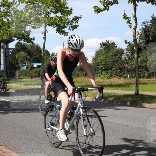 10.08.2025 - GEWOBA Citytriathlon Bremen Yannick Fuchs http://msf.ph/oto/8543326 10.08.2025 14:35:48 Radfahren 64, 108, 129, 173, 233, 319, 339, 395, 421 meine-sportfotos.de