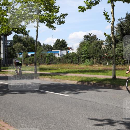 10.08.2025 - GEWOBA Citytriathlon Bremen Yannick Fuchs http://msf.ph/oto/8543352 10.08.2025 14:36:02 Radfahren 32, 129, 261, 395, 437, 452 meine-sportfotos.de