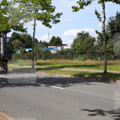 10.08.2025 - GEWOBA Citytriathlon Bremen Yannick Fuchs http://msf.ph/oto/8543359 10.08.2025 14:36:04 Radfahren 32, 129, 261, 437, 452 meine-sportfotos.de