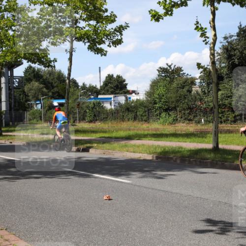 10.08.2025 - GEWOBA Citytriathlon Bremen Yannick Fuchs http://msf.ph/oto/8543885 10.08.2025 14:40:17 Radfahren 47, 59, 225, 242, 258 meine-sportfotos.de