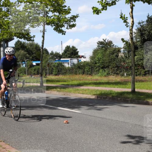 10.08.2025 - GEWOBA Citytriathlon Bremen Yannick Fuchs http://msf.ph/oto/8543923 10.08.2025 14:40:43 Radfahren 29, 131, 186, 211, 224, 289, 297, 529 meine-sportfotos.de