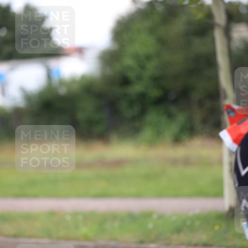 10.08.2025 - GEWOBA Citytriathlon Bremen Yannick Fuchs http://msf.ph/oto/8543990 10.08.2025 12:52:46 Radfahren 565, 579, 635, 642, 686, 763, 915, 919, 956 meine-sportfotos.de