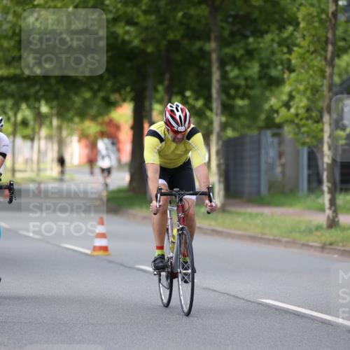 10.08.2025 - GEWOBA Citytriathlon Bremen Yannick Fuchs http://msf.ph/oto/8544042 10.08.2025 12:53:05 Radfahren 734, 833, 895, 915 meine-sportfotos.de