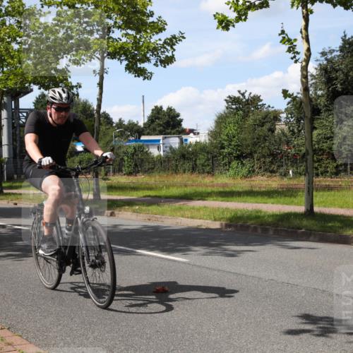 10.08.2025 - GEWOBA Citytriathlon Bremen Yannick Fuchs http://msf.ph/oto/8544124 10.08.2025 14:42:52 Radfahren 67, 110, 180, 436, 446, 474, 479 meine-sportfotos.de