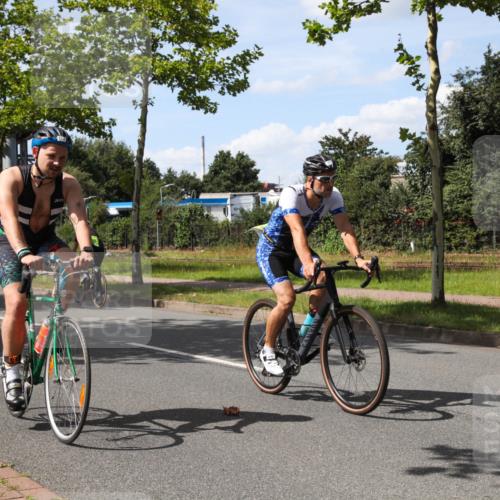 10.08.2025 - GEWOBA Citytriathlon Bremen Yannick Fuchs http://msf.ph/oto/8544162 10.08.2025 14:43:26 Radfahren 109, 157, 234, 251, 311, 462 meine-sportfotos.de