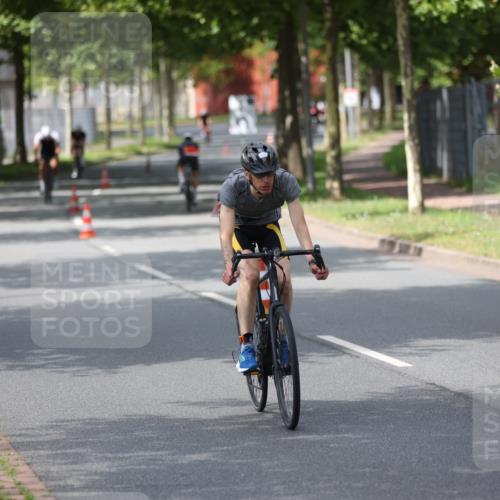 10.08.2025 - GEWOBA Citytriathlon Bremen Yannick Fuchs http://msf.ph/oto/8544387 10.08.2025 12:54:34 Radfahren 580, 582, 618, 634, 736, 783, 789, 790, 826 meine-sportfotos.de