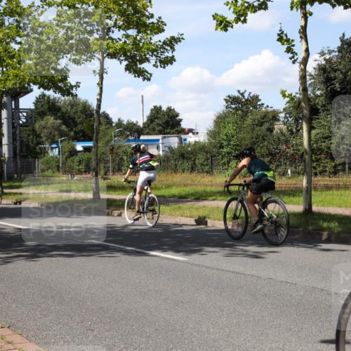 10.08.2025 - GEWOBA Citytriathlon Bremen Yannick Fuchs http://msf.ph/oto/8544532 10.08.2025 14:51:28 Radfahren 212, 338, 374, 399, 468, 492 meine-sportfotos.de