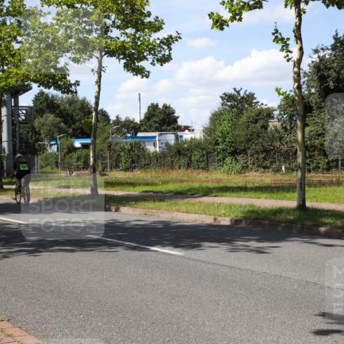 10.08.2025 - GEWOBA Citytriathlon Bremen Yannick Fuchs http://msf.ph/oto/8544652 10.08.2025 14:52:45 Radfahren 329, 378, 459, 510 meine-sportfotos.de