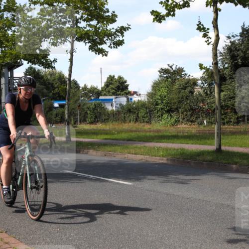 10.08.2025 - GEWOBA Citytriathlon Bremen Yannick Fuchs http://msf.ph/oto/8544791 10.08.2025 14:54:10 Radfahren 206, 324, 345, 362, 433, 434, 454, 473, 475, 485, 508, 519 meine-sportfotos.de