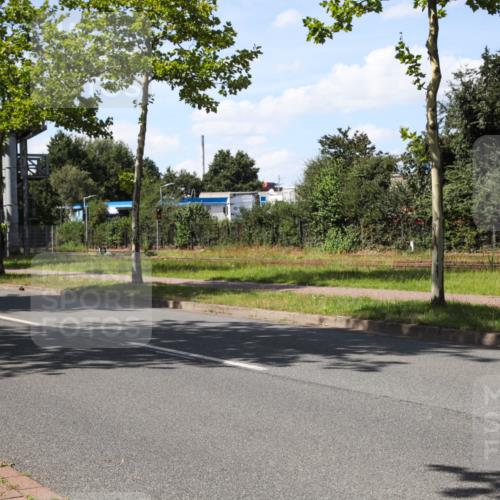 10.08.2025 - GEWOBA Citytriathlon Bremen Yannick Fuchs http://msf.ph/oto/8544972 10.08.2025 14:57:45 Radfahren 398, 413, 420, 437, 452 meine-sportfotos.de