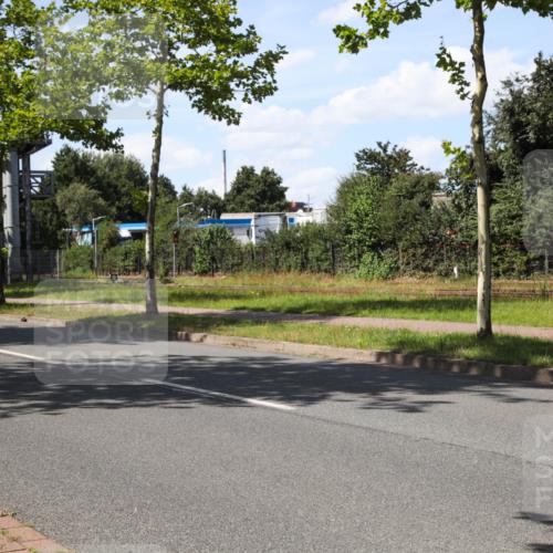 10.08.2025 - GEWOBA Citytriathlon Bremen Yannick Fuchs http://msf.ph/oto/8544992 10.08.2025 14:58:29 Radfahren 421 meine-sportfotos.de