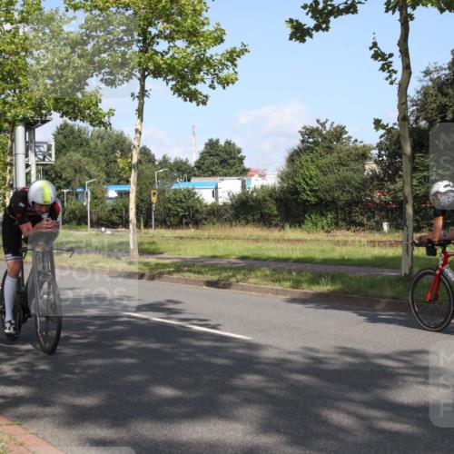 10.08.2025 - GEWOBA Citytriathlon Bremen Yannick Fuchs http://msf.ph/oto/8545323 10.08.2025 10:28:26 Radfahren 425 meine-sportfotos.de