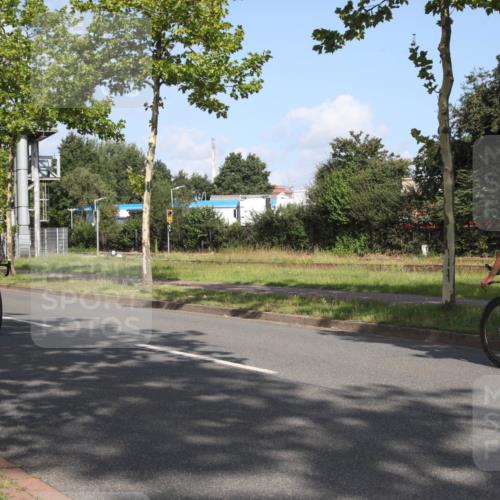 10.08.2025 - GEWOBA Citytriathlon Bremen Yannick Fuchs http://msf.ph/oto/8545363 10.08.2025 10:29:20 Radfahren 386, 412, 509, 510 meine-sportfotos.de