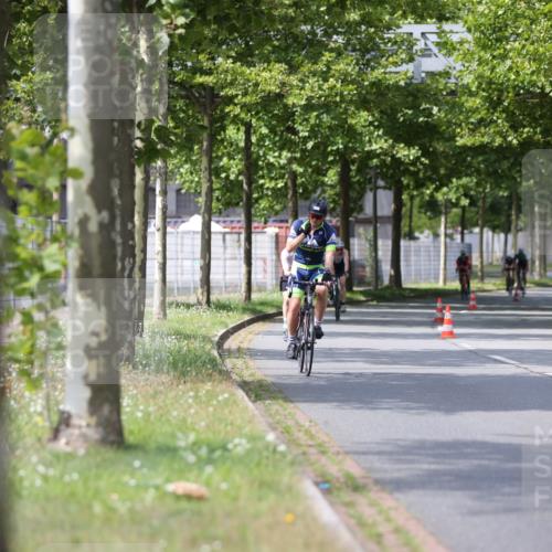10.08.2025 - GEWOBA Citytriathlon Bremen Yannick Fuchs http://msf.ph/oto/8545521 10.08.2025 12:58:43 Radfahren 602, 609, 705, 762, 795, 802, 870, 885, 910, 921 meine-sportfotos.de