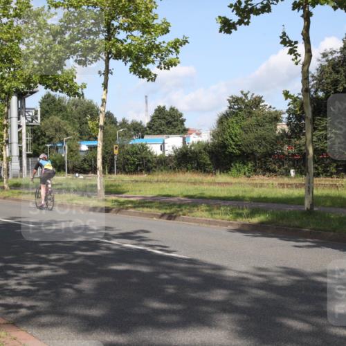 10.08.2025 - GEWOBA Citytriathlon Bremen Yannick Fuchs http://msf.ph/oto/8545534 10.08.2025 10:32:25 Radfahren 354, 406, 408, 426, 432, 473, 502, 508 meine-sportfotos.de