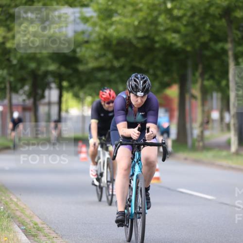 10.08.2025 - GEWOBA Citytriathlon Bremen Yannick Fuchs http://msf.ph/oto/8546149 10.08.2025 13:01:10 Radfahren 646, 669, 684, 713, 829, 837, 862, 926, 944, 1001 meine-sportfotos.de