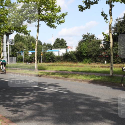 10.08.2025 - GEWOBA Citytriathlon Bremen Yannick Fuchs http://msf.ph/oto/8546213 10.08.2025 10:38:46 Radfahren 31, 63, 119, 163, 417, 429, 443, 506, 513 meine-sportfotos.de