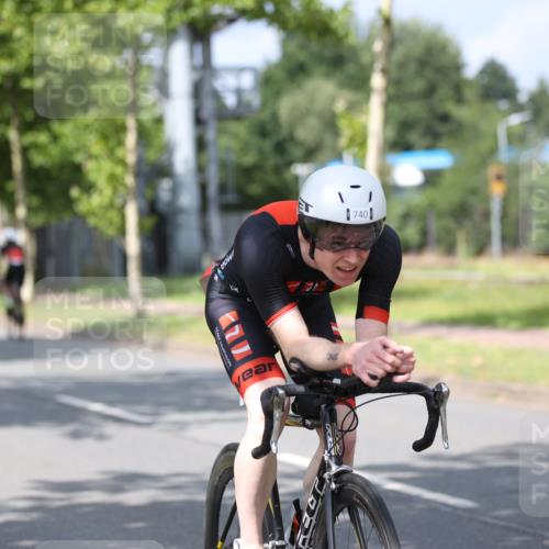 10.08.2025 - GEWOBA Citytriathlon Bremen Yannick Fuchs http://msf.ph/oto/8546300 10.08.2025 12:07:34 Radfahren 559, 646, 650, 693, 705, 706, 721, 740, 786, 815, 831, 879 meine-sportfotos.de