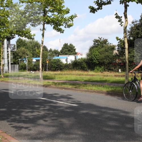 10.08.2025 - GEWOBA Citytriathlon Bremen Yannick Fuchs http://msf.ph/oto/8546798 10.08.2025 10:43:29 Radfahren 27, 53, 217, 361, 422 meine-sportfotos.de