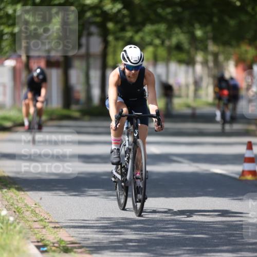 10.08.2025 - GEWOBA Citytriathlon Bremen Yannick Fuchs http://msf.ph/oto/8546974 10.08.2025 13:03:38 Radfahren 753, 812, 823, 925 meine-sportfotos.de