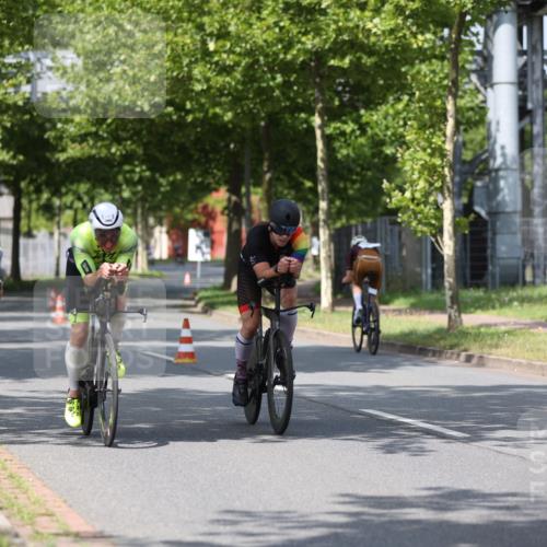10.08.2025 - GEWOBA Citytriathlon Bremen Yannick Fuchs http://msf.ph/oto/8547065 10.08.2025 12:09:24 Radfahren 611, 633, 674, 779, 814, 837, 871, 880, 890, 896 meine-sportfotos.de