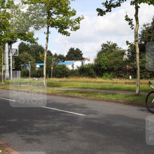 10.08.2025 - GEWOBA Citytriathlon Bremen Yannick Fuchs http://msf.ph/oto/8547092 10.08.2025 10:50:43 Radfahren 377, 473 meine-sportfotos.de