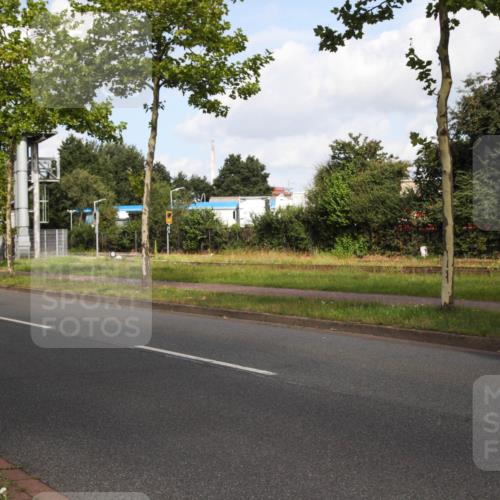10.08.2025 - GEWOBA Citytriathlon Bremen Yannick Fuchs http://msf.ph/oto/8547117 10.08.2025 10:51:07 Radfahren 181, 370, 371, 377, 421, 508 meine-sportfotos.de