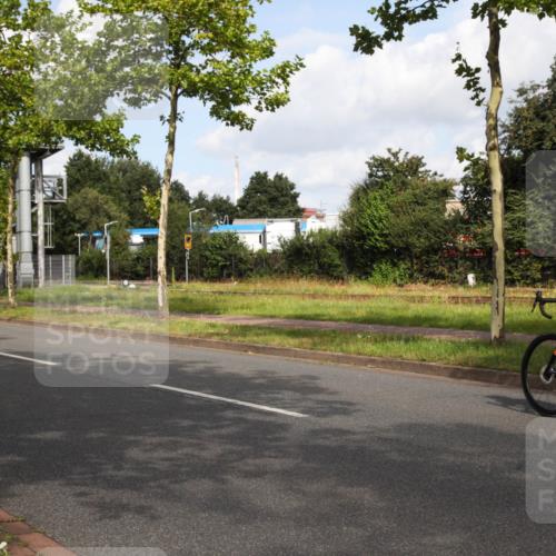 10.08.2025 - GEWOBA Citytriathlon Bremen Yannick Fuchs http://msf.ph/oto/8547120 10.08.2025 10:51:09 Radfahren 181, 370, 371, 421, 508 meine-sportfotos.de