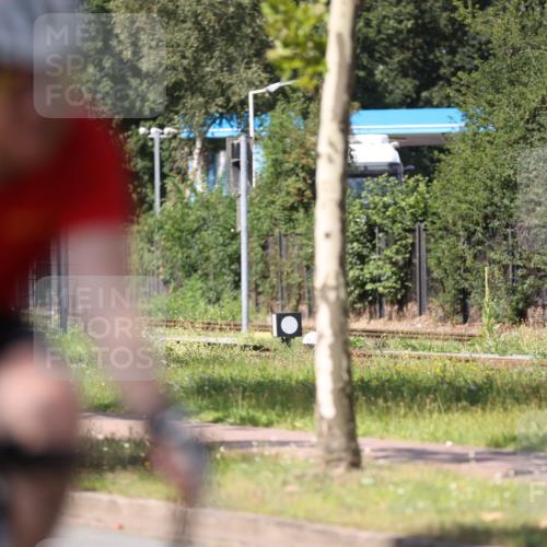 10.08.2025 - GEWOBA Citytriathlon Bremen Yannick Fuchs http://msf.ph/oto/8547589 10.08.2025 13:06:22 Radfahren 621, 655, 682, 741, 788, 840, 856, 962, 1026 meine-sportfotos.de