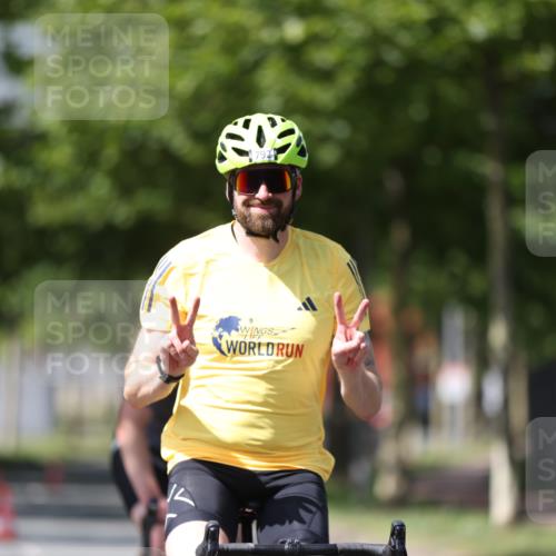 10.08.2025 - GEWOBA Citytriathlon Bremen Yannick Fuchs http://msf.ph/oto/8547753 10.08.2025 13:08:11 Radfahren 626, 643, 666, 687, 689, 792, 838, 852 meine-sportfotos.de