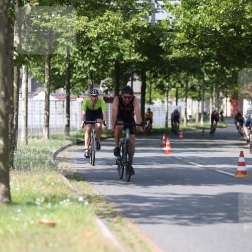 10.08.2025 - GEWOBA Citytriathlon Bremen Yannick Fuchs http://msf.ph/oto/8547792 10.08.2025 12:11:54 Radfahren 576, 667, 699, 702, 752, 799 meine-sportfotos.de