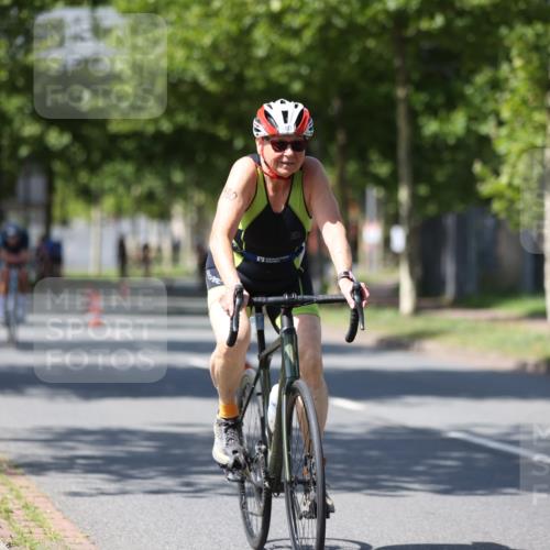 10.08.2025 - GEWOBA Citytriathlon Bremen Yannick Fuchs http://msf.ph/oto/8547801 10.08.2025 13:08:27 Radfahren 551, 552, 702, 768, 824, 836, 855, 859, 968, 980 meine-sportfotos.de