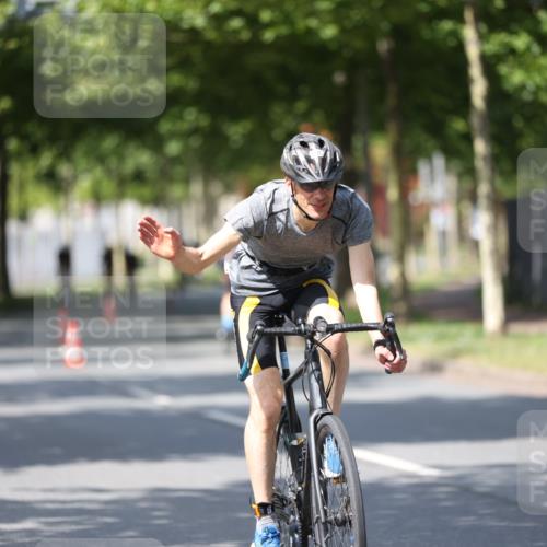 10.08.2025 - GEWOBA Citytriathlon Bremen Yannick Fuchs http://msf.ph/oto/8548735 10.08.2025 12:14:59 Radfahren 551, 564, 627, 635, 657, 753, 826, 852, 857, 895, 897, 959, 1011, 1020 meine-sportfotos.de