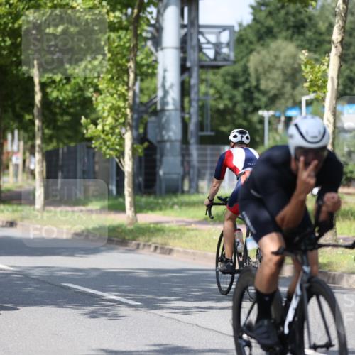 10.08.2025 - GEWOBA Citytriathlon Bremen Yannick Fuchs http://msf.ph/oto/8548760 10.08.2025 12:15:06 Radfahren 551, 564, 627, 657, 753, 826, 852, 857, 876, 897, 947, 959, 1011, 1020 meine-sportfotos.de