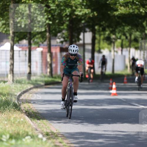 10.08.2025 - GEWOBA Citytriathlon Bremen Yannick Fuchs http://msf.ph/oto/8548794 10.08.2025 12:15:11 Radfahren 564, 591, 753, 826, 852, 876, 947, 959, 1011, 1020 meine-sportfotos.de