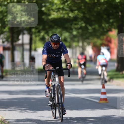 10.08.2025 - GEWOBA Citytriathlon Bremen Yannick Fuchs http://msf.ph/oto/8549898 10.08.2025 12:20:37 Radfahren 563, 596, 631, 734, 829, 900, 940 meine-sportfotos.de