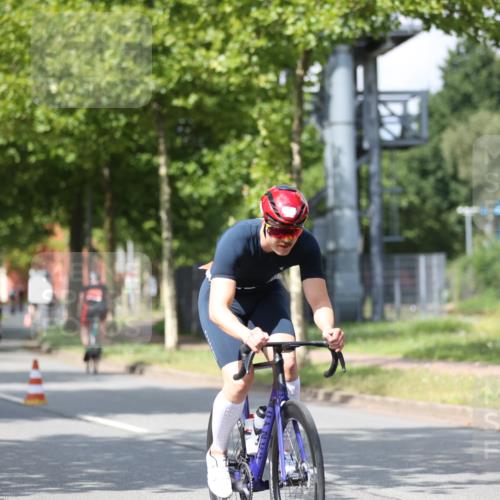 10.08.2025 - GEWOBA Citytriathlon Bremen Yannick Fuchs http://msf.ph/oto/8550236 10.08.2025 12:22:36 Radfahren 580, 602, 634, 663, 665, 803, 848, 870, 910, 926, 1023 meine-sportfotos.de