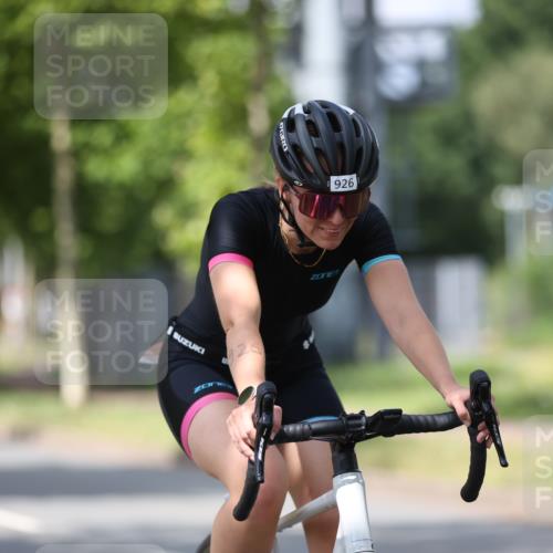 10.08.2025 - GEWOBA Citytriathlon Bremen Yannick Fuchs http://msf.ph/oto/8550271 10.08.2025 12:22:44 Radfahren 580, 634, 658, 665, 690, 714, 729, 803, 870, 910, 926 meine-sportfotos.de