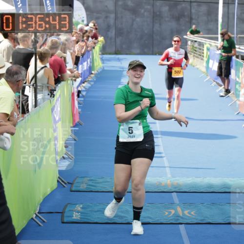 10.08.2025 - GEWOBA Citytriathlon Bremen H.Heesch http://msf.ph/oto/8550611 10.08.2025 11:40:25 Ziel 5, 448, 472, 502 meine-sportfotos.de