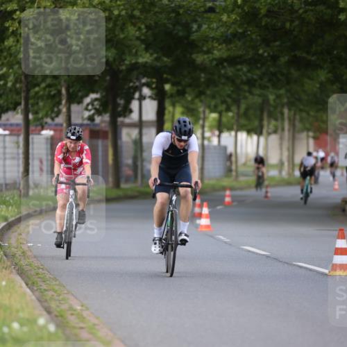 10.08.2025 - GEWOBA Citytriathlon Bremen Yannick Fuchs http://msf.ph/oto/8550992 10.08.2025 12:27:21 Radfahren 568, 586, 607, 633, 792, 835, 918, 929, 962 meine-sportfotos.de