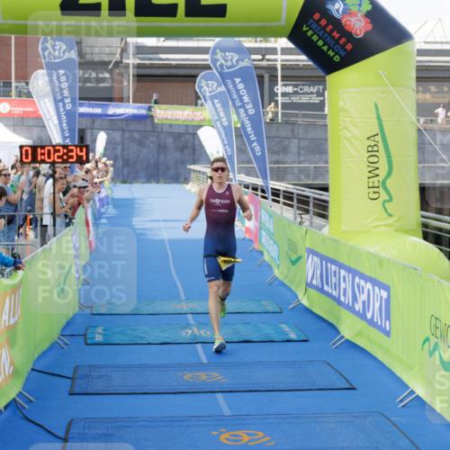 10.08.2025 - GEWOBA Citytriathlon Bremen H.Heesch http://msf.ph/oto/8551893 10.08.2025 11:06:16 Ziel 391 meine-sportfotos.de
