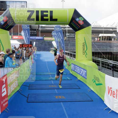 10.08.2025 - GEWOBA Citytriathlon Bremen H.Heesch http://msf.ph/oto/8551930 10.08.2025 11:06:16 Ziel 391 meine-sportfotos.de