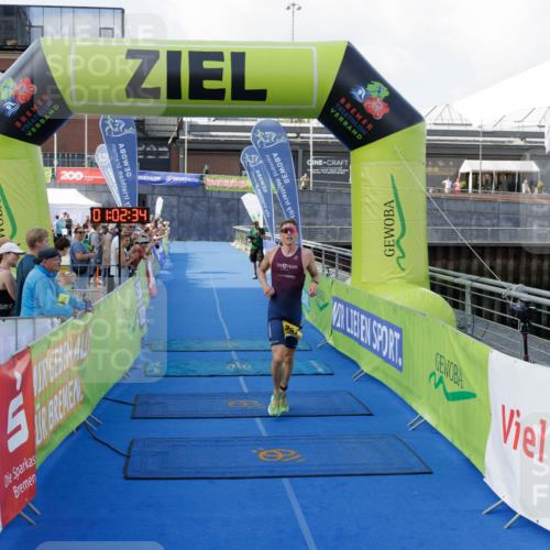 10.08.2025 - GEWOBA Citytriathlon Bremen H.Heesch http://msf.ph/oto/8551940 10.08.2025 11:06:16 Ziel 391 meine-sportfotos.de