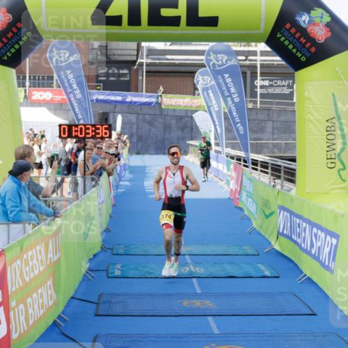 10.08.2025 - GEWOBA Citytriathlon Bremen H.Heesch http://msf.ph/oto/8551967 10.08.2025 11:07:18 Ziel 374 meine-sportfotos.de