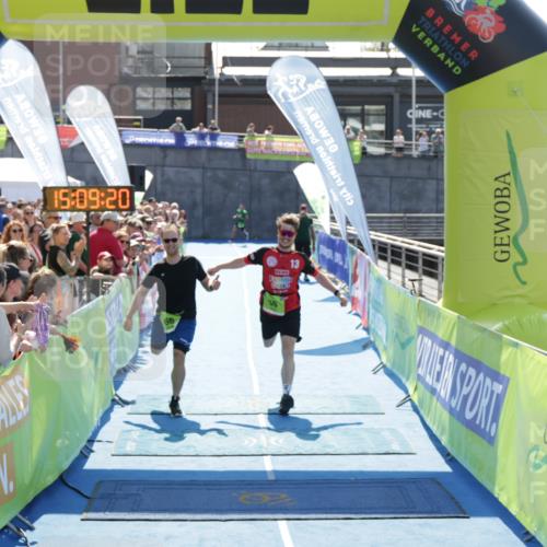 10.08.2025 - GEWOBA Citytriathlon Bremen H.Heesch http://msf.ph/oto/8553026 10.08.2025 15:09:24 Ziel 55, 66 meine-sportfotos.de